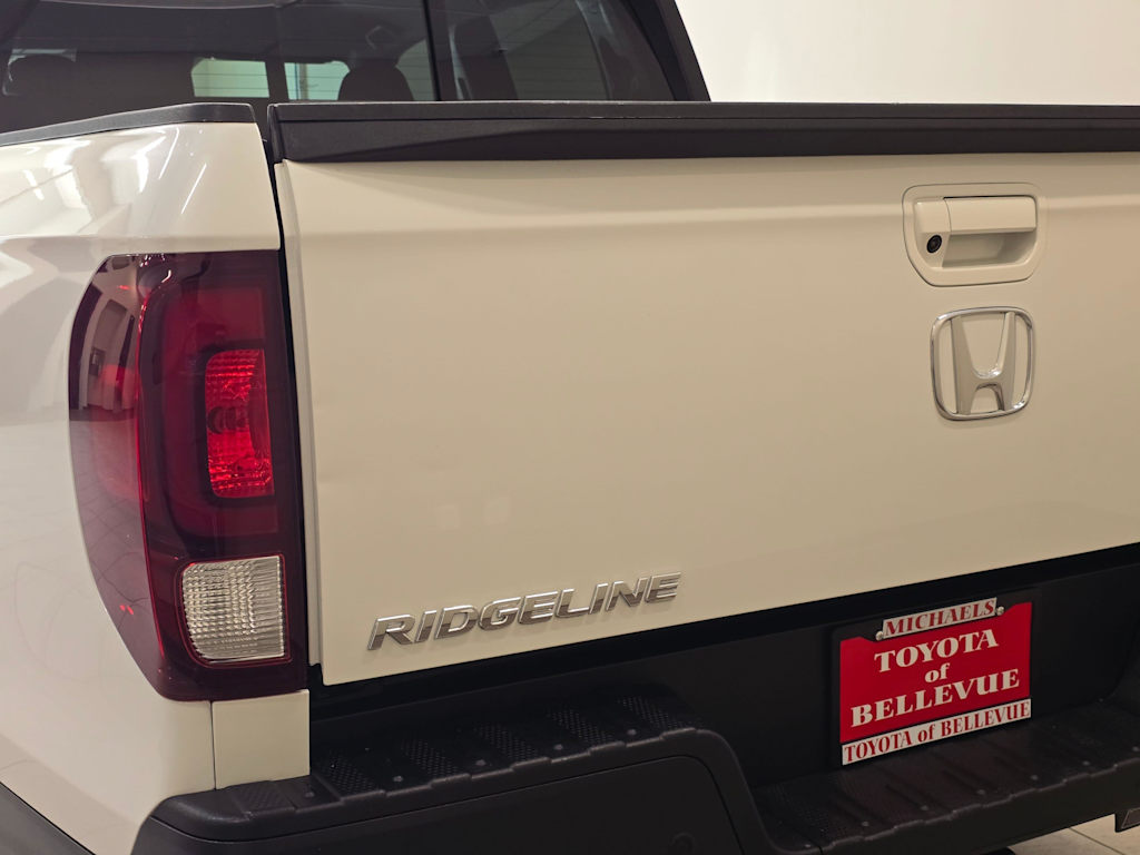 Thumbnail: 2022 Honda Ridgeline - 21