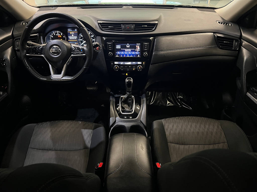 Thumbnail: 2020 Nissan Rogue - 10