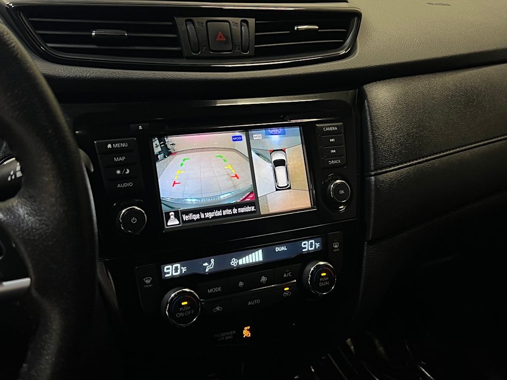 Thumbnail: 2020 Nissan Rogue - 16