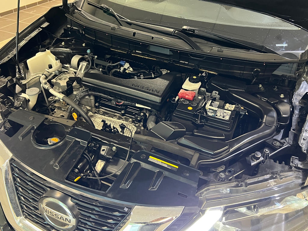 Thumbnail: 2020 Nissan Rogue - 9