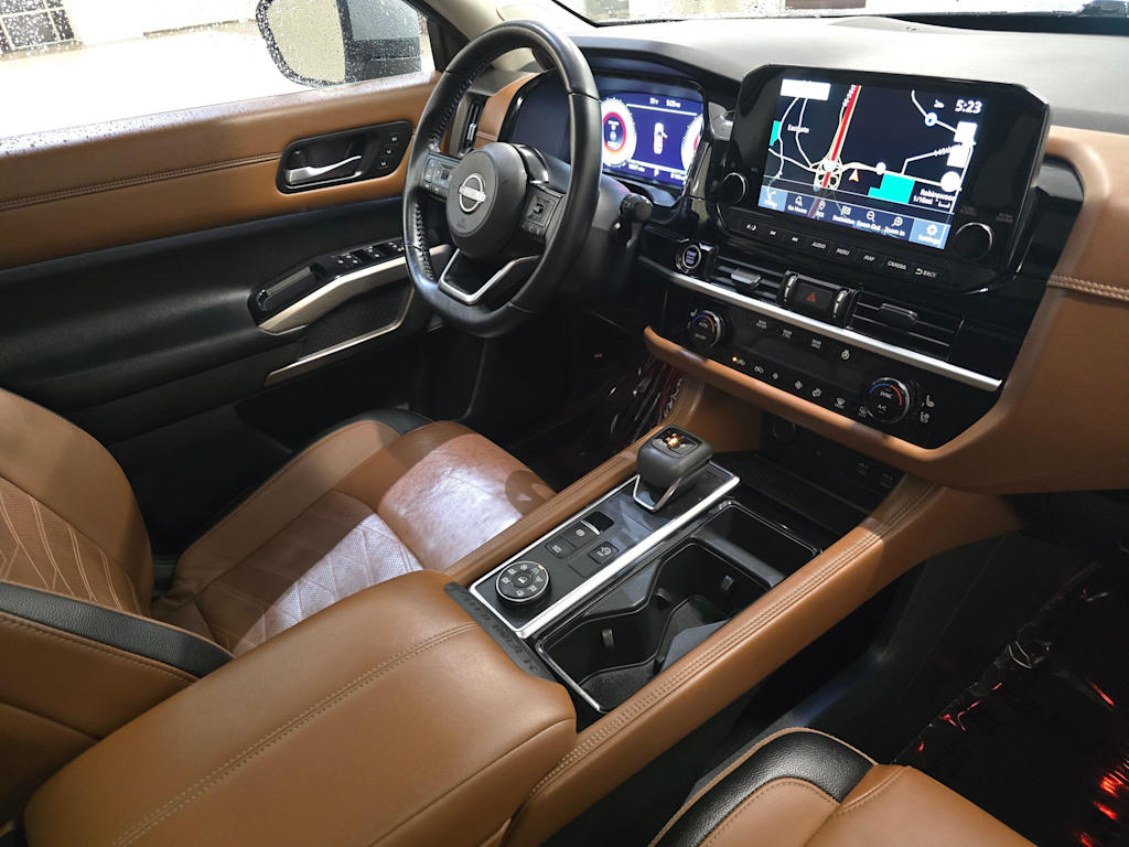 Thumbnail: 2023 Nissan Pathfinder - 34