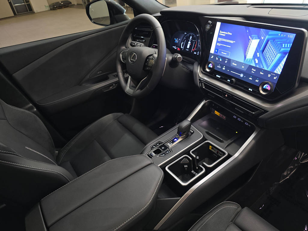 Thumbnail: 2025 Lexus TX - 15