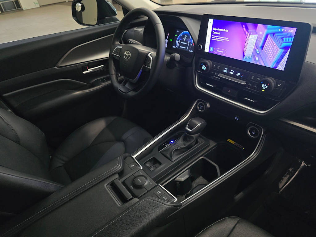 Thumbnail: 2026 Toyota Grand Highlander - 31