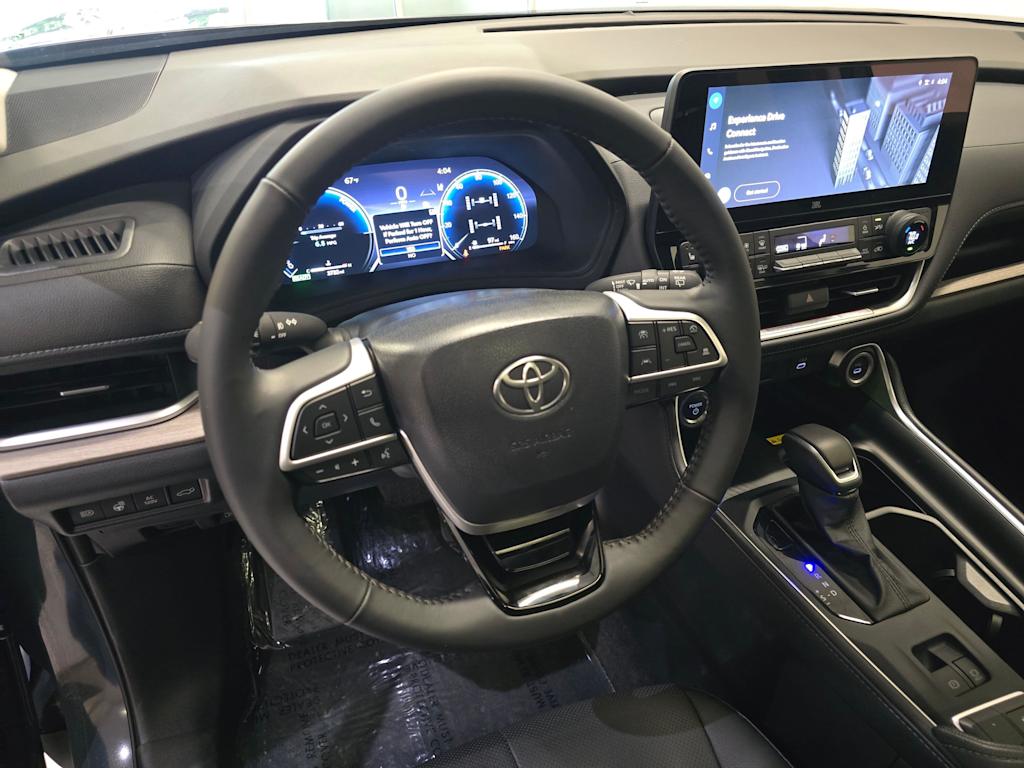 Thumbnail: 2026 Toyota Grand Highlander - 2