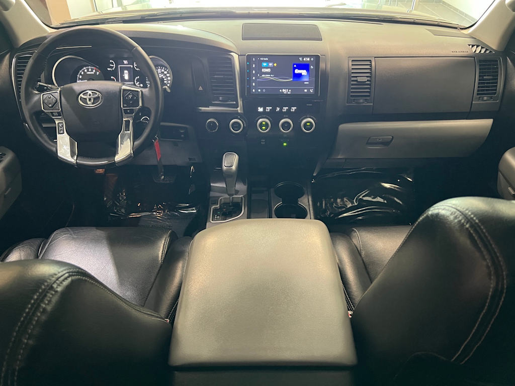 Thumbnail: 2018 Toyota Sequoia - 10