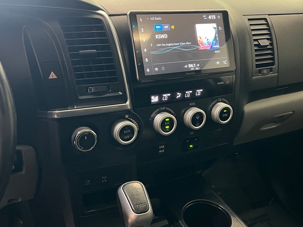 Thumbnail: 2018 Toyota Sequoia - 16