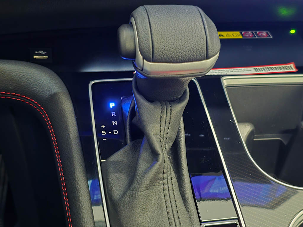 Thumbnail: 2025 Toyota Sienna - 17