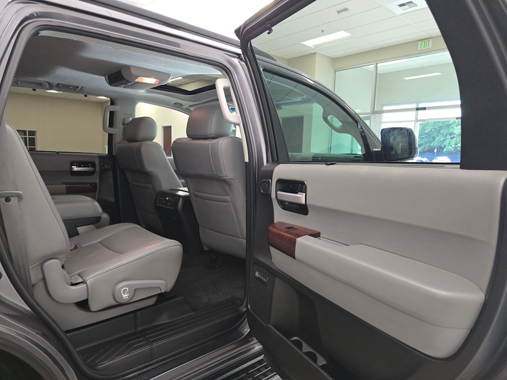 Thumbnail: 2012 Toyota Sequoia - 33