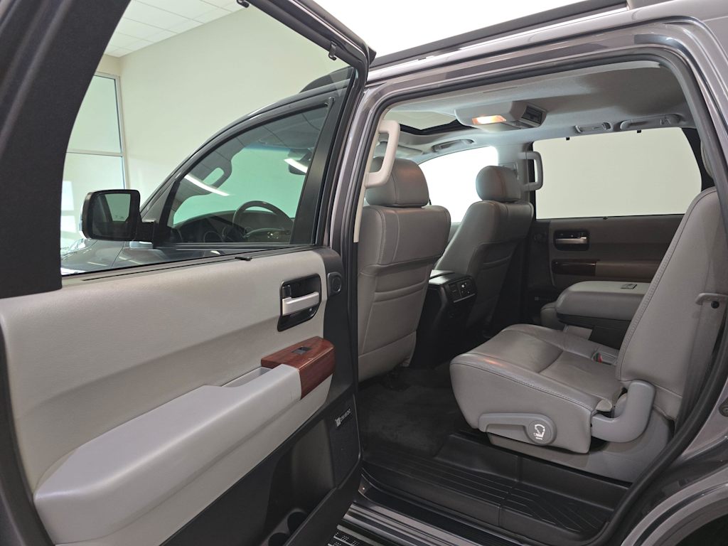 Thumbnail: 2012 Toyota Sequoia - 31