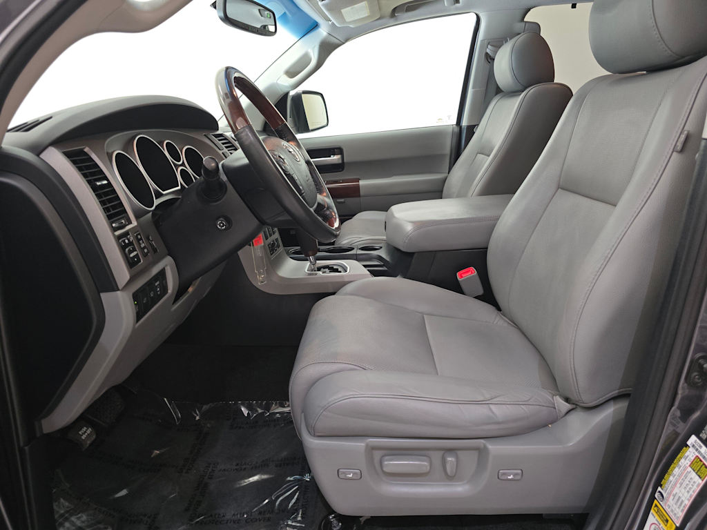 Thumbnail: 2012 Toyota Sequoia - 10