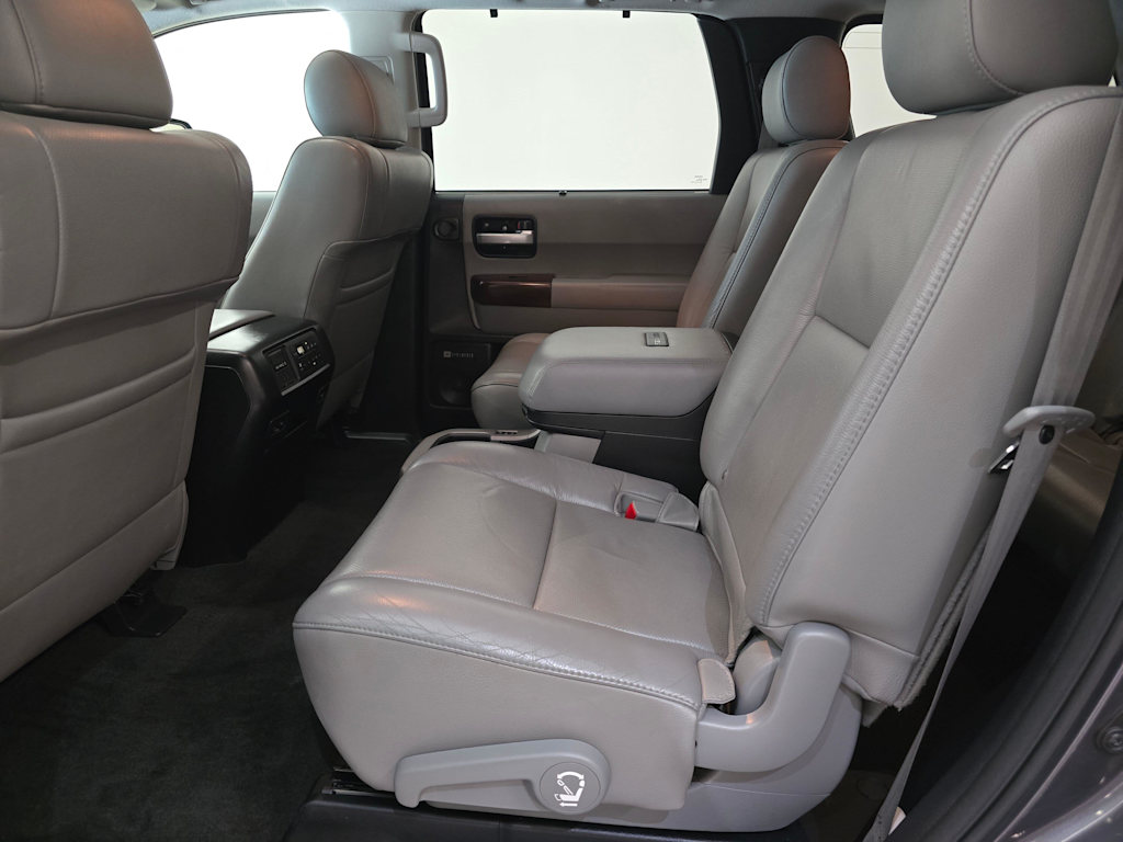 Thumbnail: 2012 Toyota Sequoia - 12