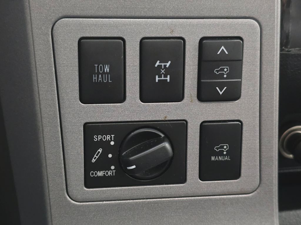 Thumbnail: 2012 Toyota Sequoia - 25