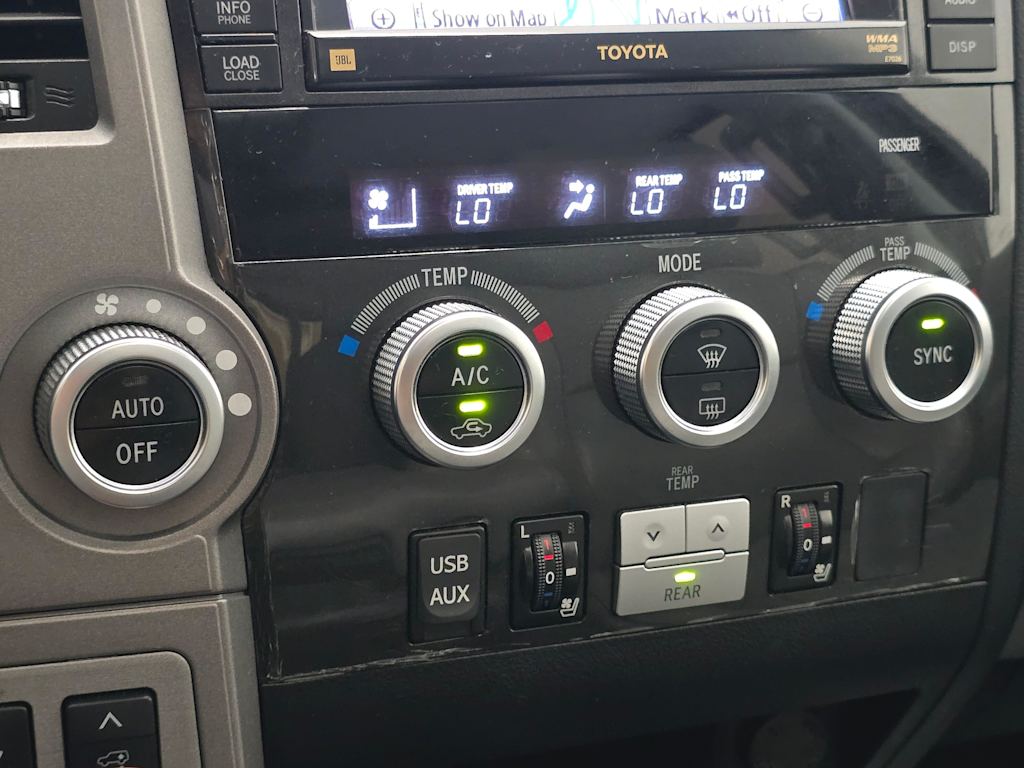 Thumbnail: 2012 Toyota Sequoia - 24