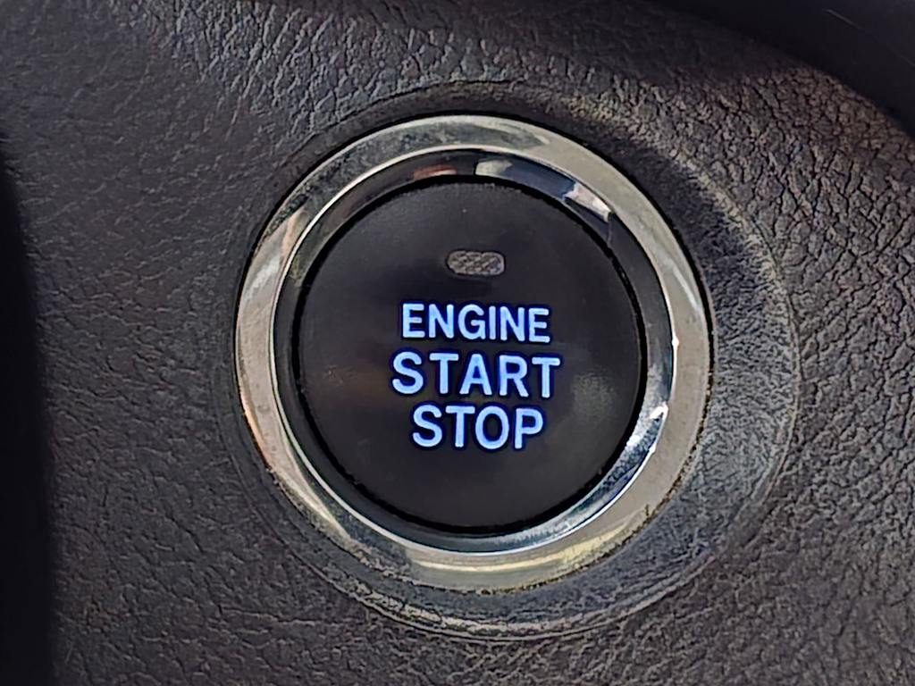 Thumbnail: 2017 Toyota Sienna - 26