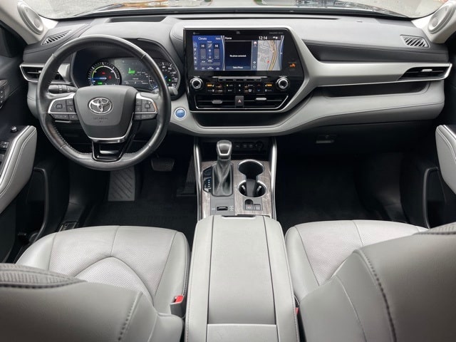 2021 Toyota Highlander Platinum 10