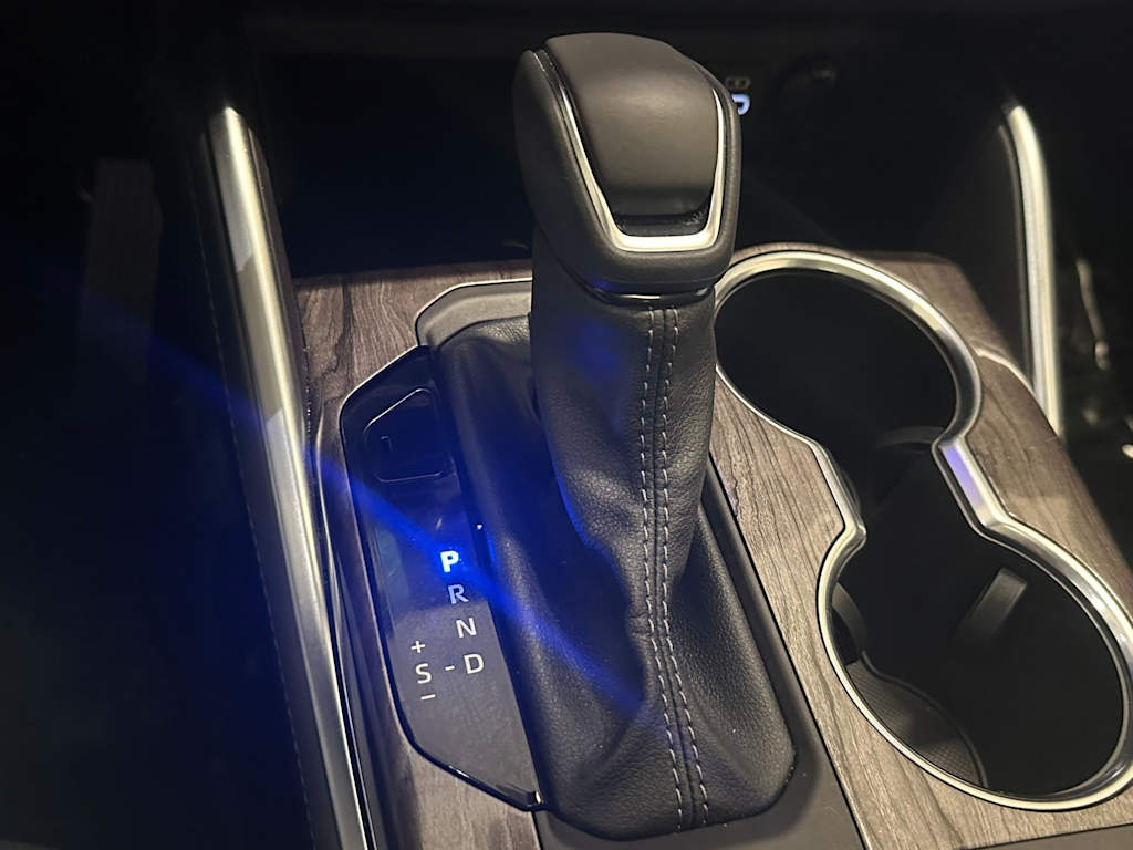 Thumbnail: 2025 Toyota Highlander - 24