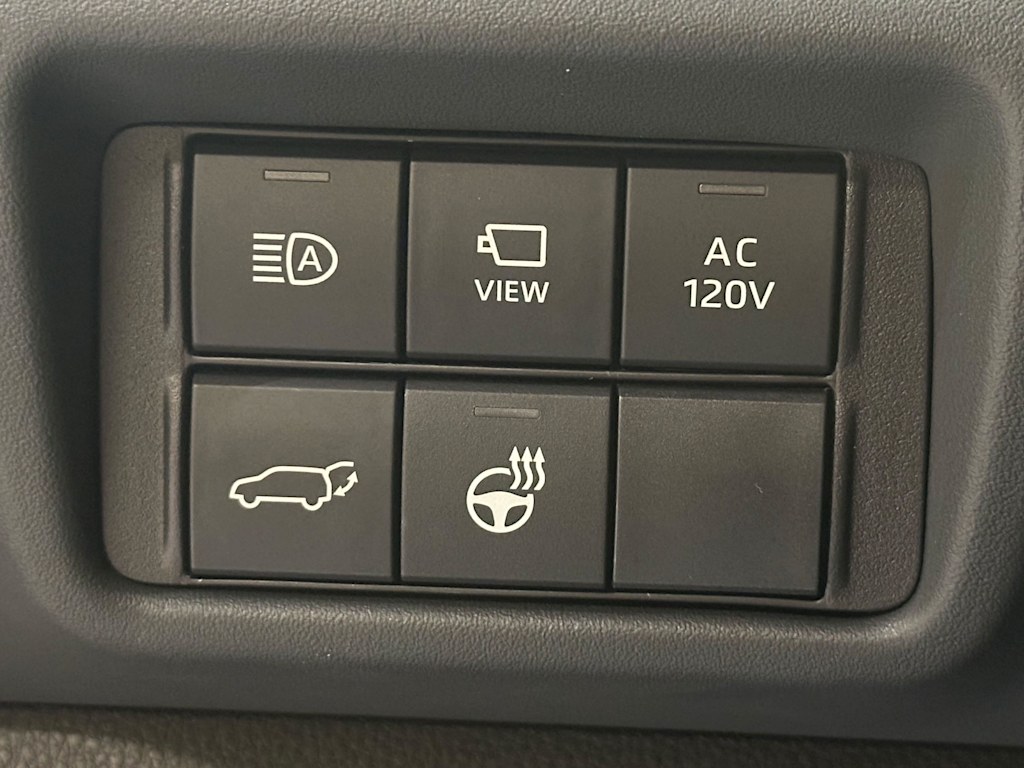 Thumbnail: 2025 Toyota Highlander - 25