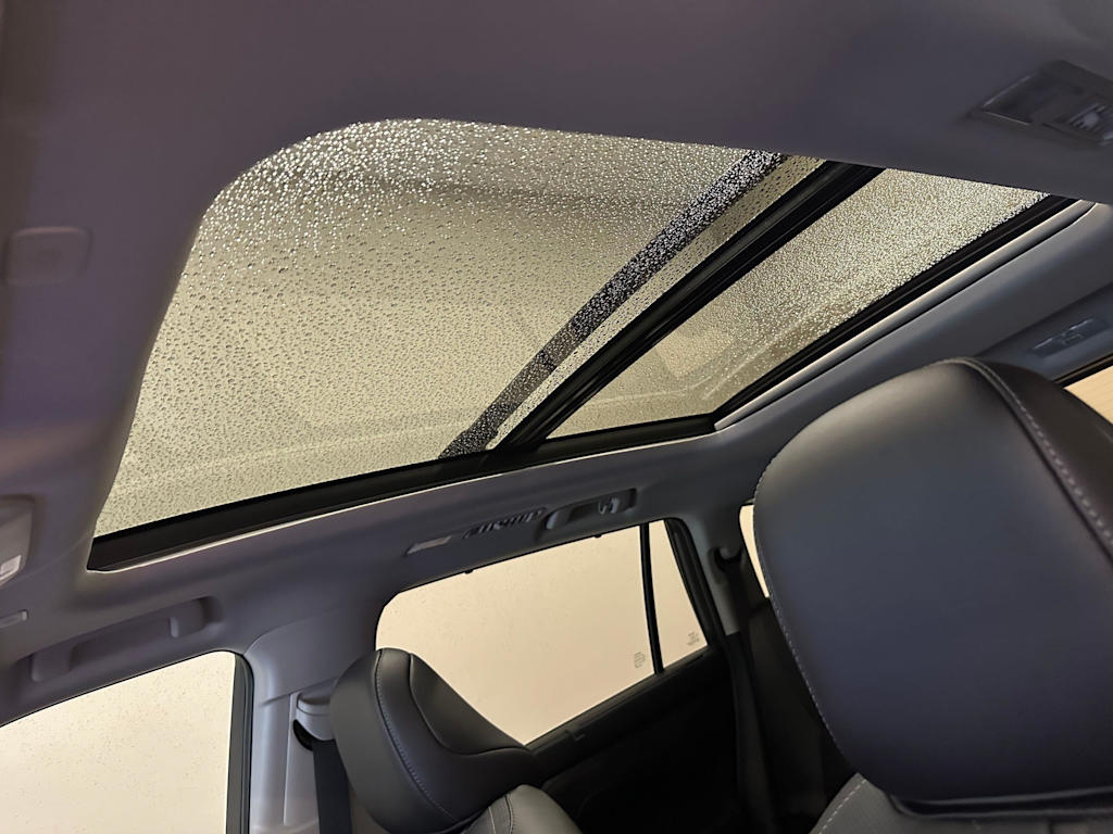 Thumbnail: 2025 Toyota Highlander - 28