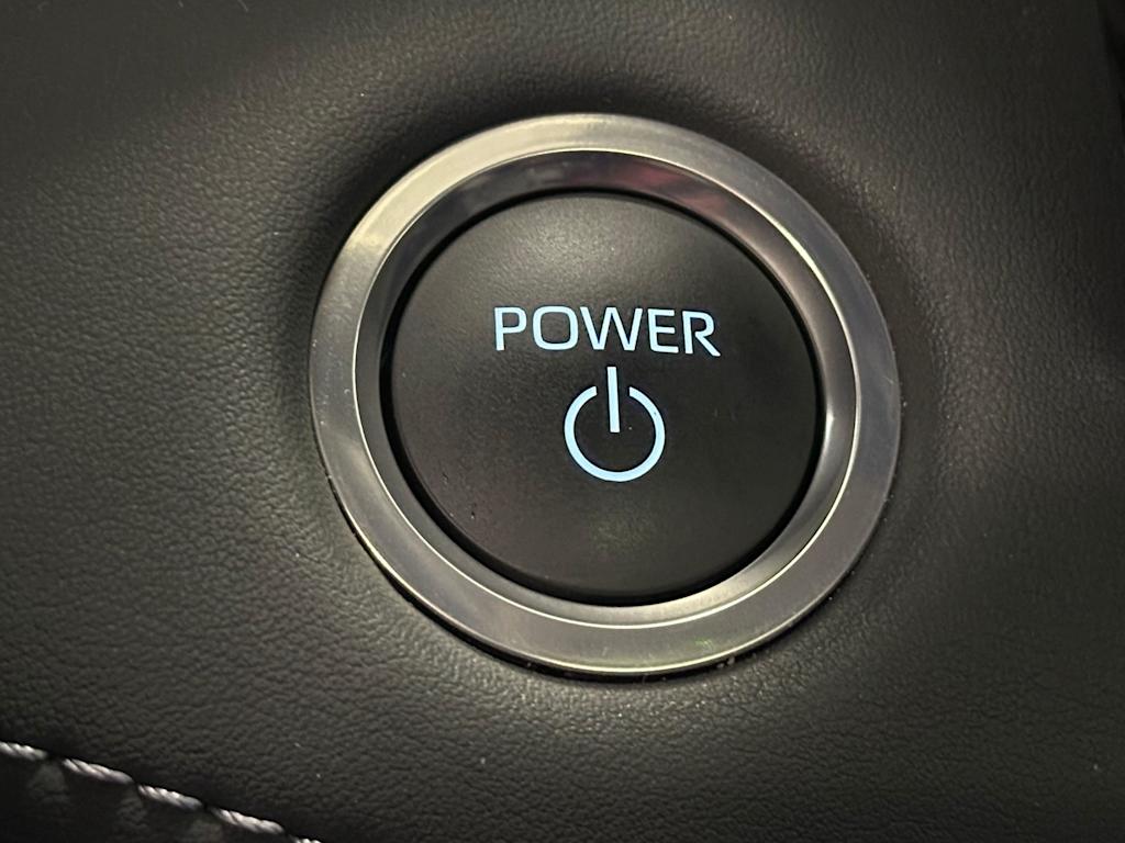 Thumbnail: 2025 Toyota Highlander - 26