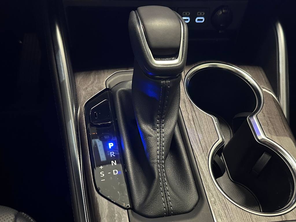 Thumbnail: 2025 Toyota Highlander - 17