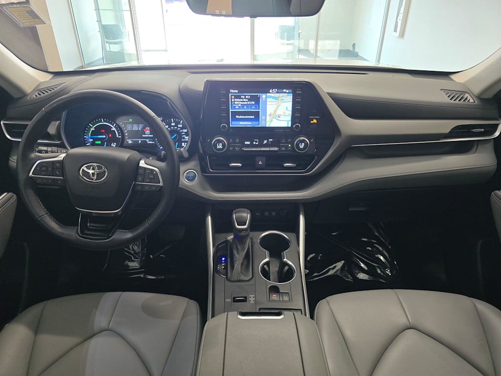 Thumbnail: 2020 Toyota Highlander - 9
