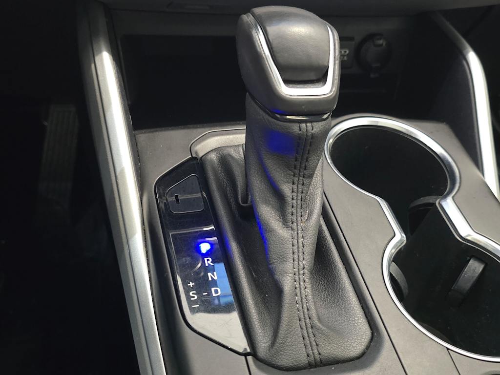 Thumbnail: 2020 Toyota Highlander - 16