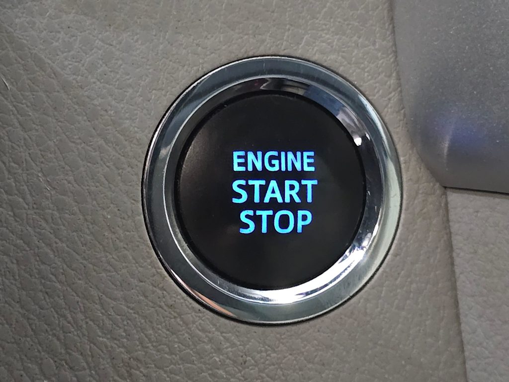 Thumbnail: 2016 Toyota Highlander - 27