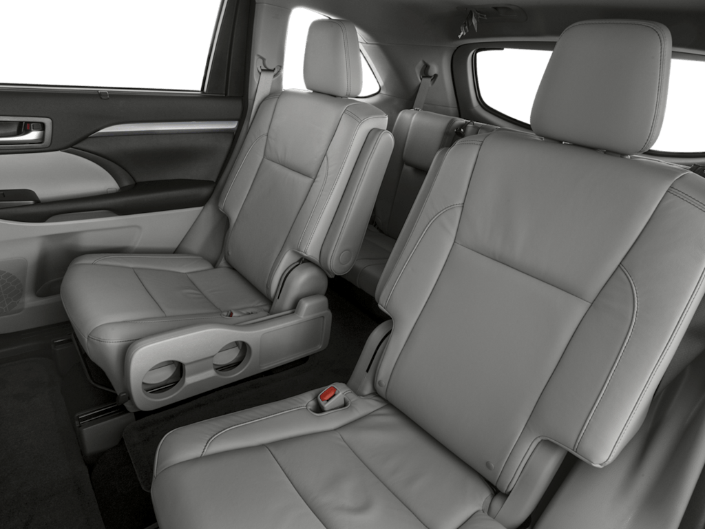 Thumbnail: 2016 Toyota Highlander - 7