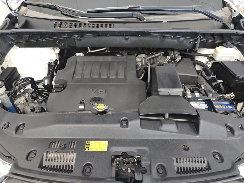 Thumbnail: 2015 Toyota Highlander - 9