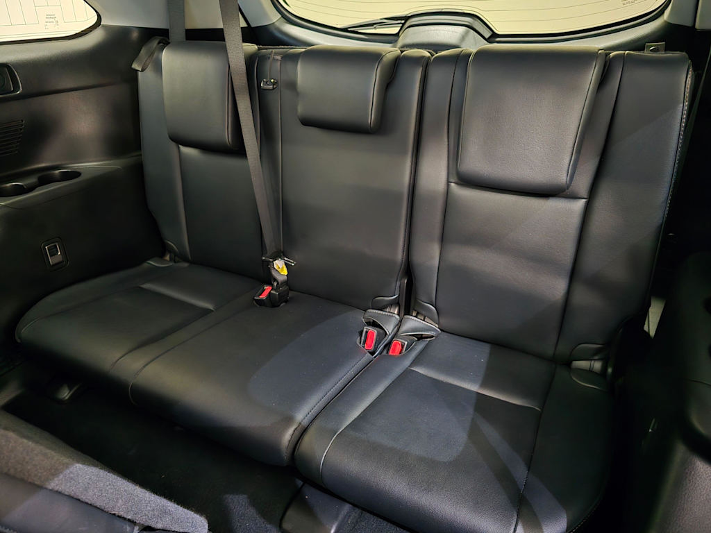 Thumbnail: 2019 Toyota Highlander - 30