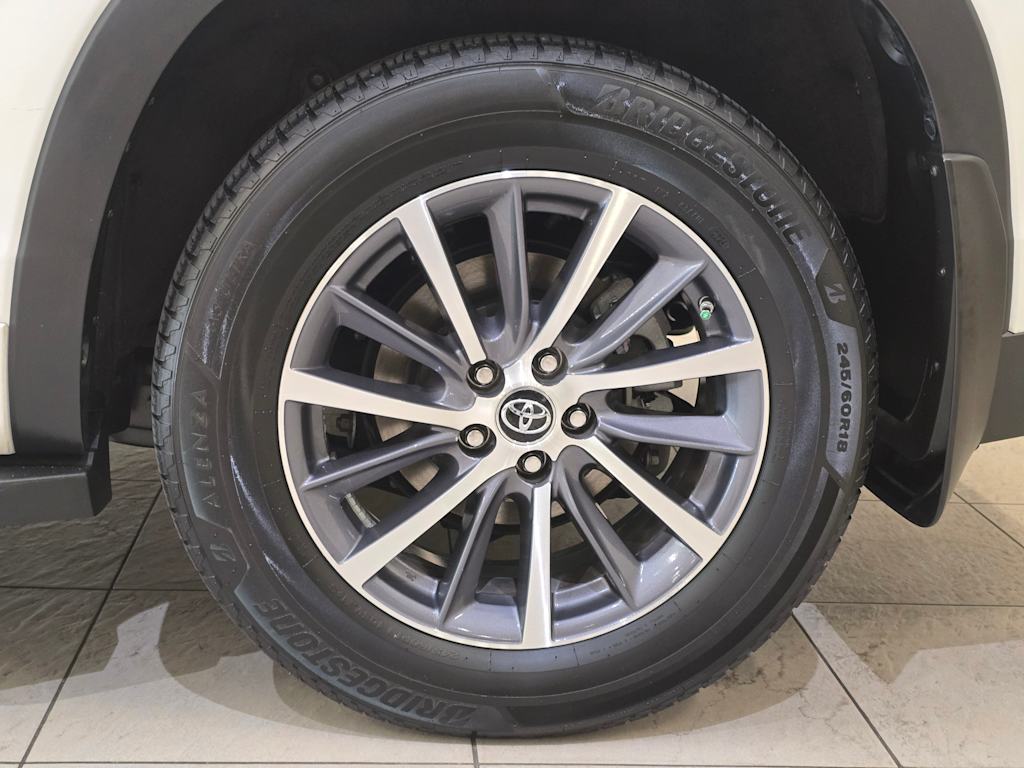 Thumbnail: 2018 Toyota Highlander - 7