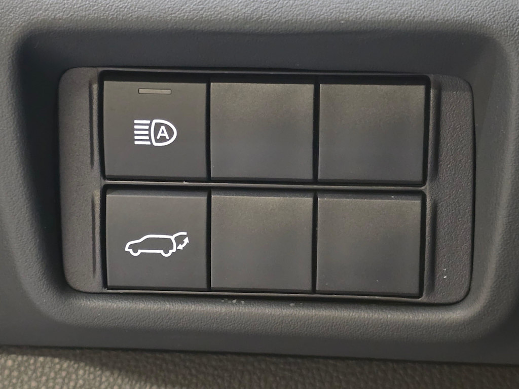Thumbnail: 2025 Toyota Highlander - 24