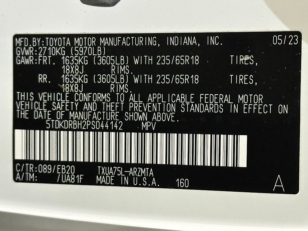 Thumbnail: 2023 Toyota Highlander - 20