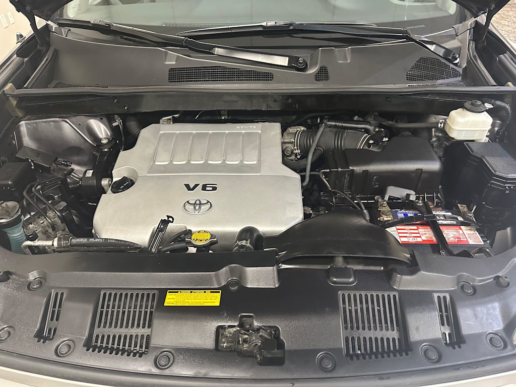 Thumbnail: 2012 Toyota Highlander - 9