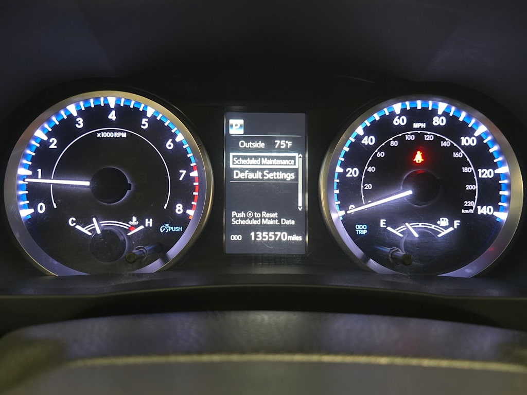 Thumbnail: 2019 Toyota Highlander - 18