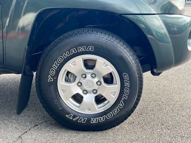 2009 Toyota Tacoma S-Runner 8