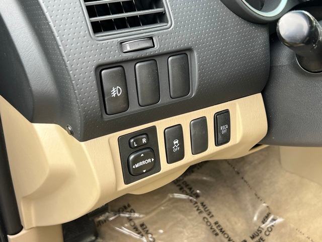 2009 Toyota Tacoma S-Runner 17