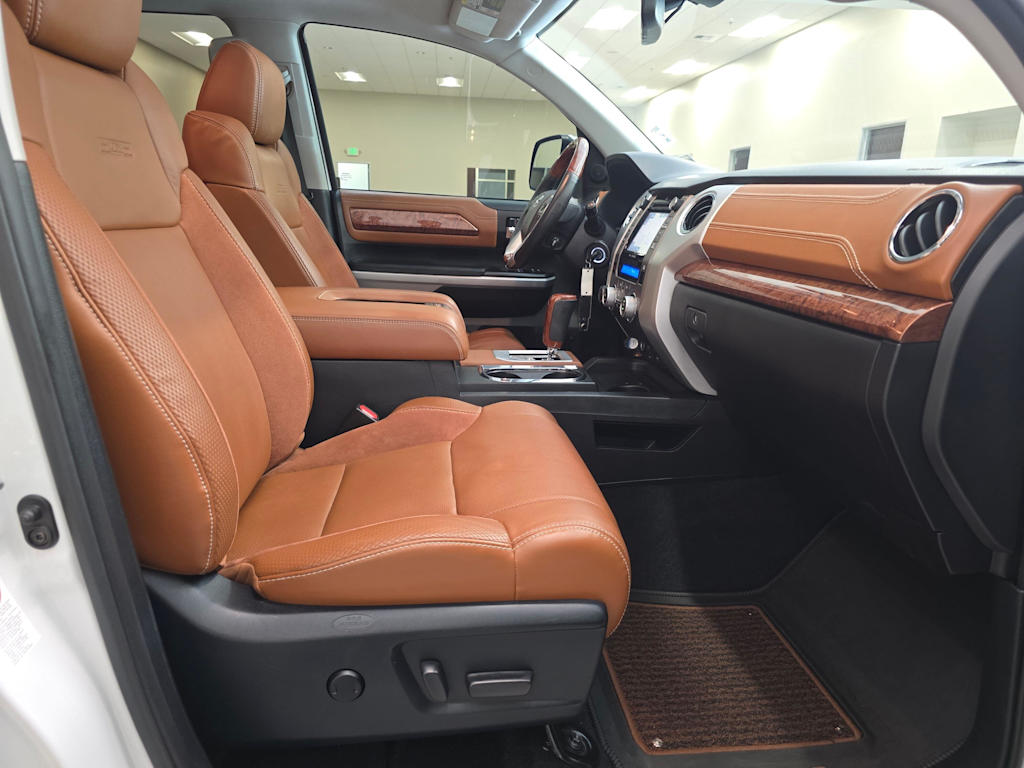 Thumbnail: 2018 Toyota Tundra - 11