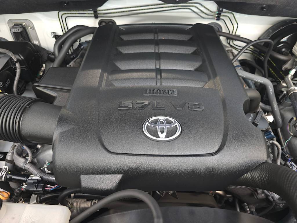 Thumbnail: 2018 Toyota Tundra - 8