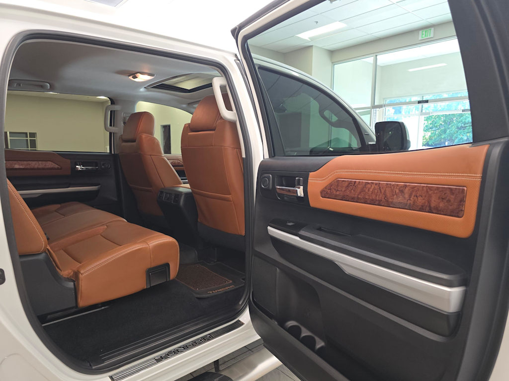 Thumbnail: 2018 Toyota Tundra - 31