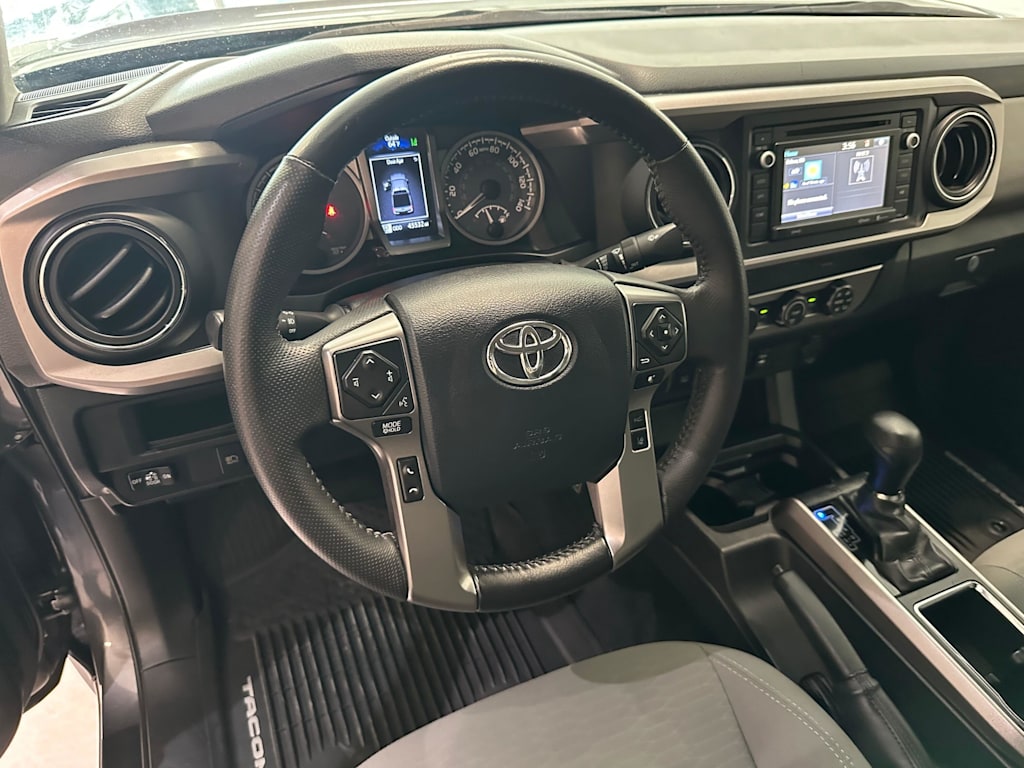 Thumbnail: 2019 Toyota Tacoma - 2