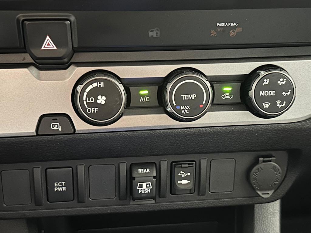 Thumbnail: 2019 Toyota Tacoma - 27