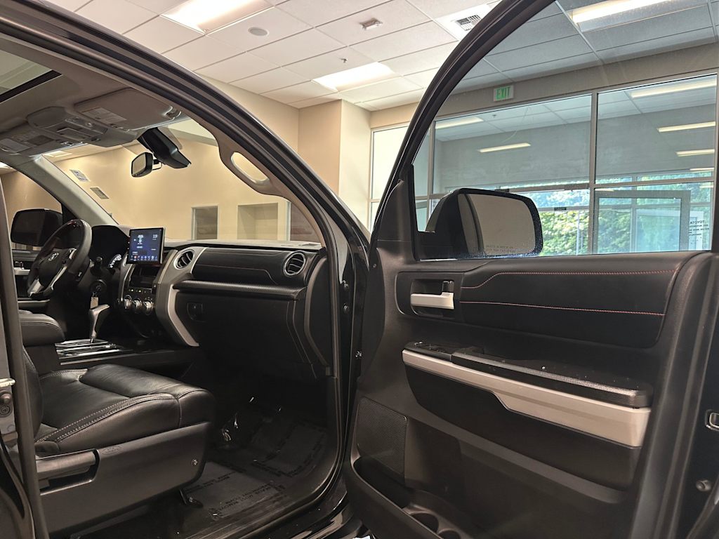 Thumbnail: 2019 Toyota Tundra - 31