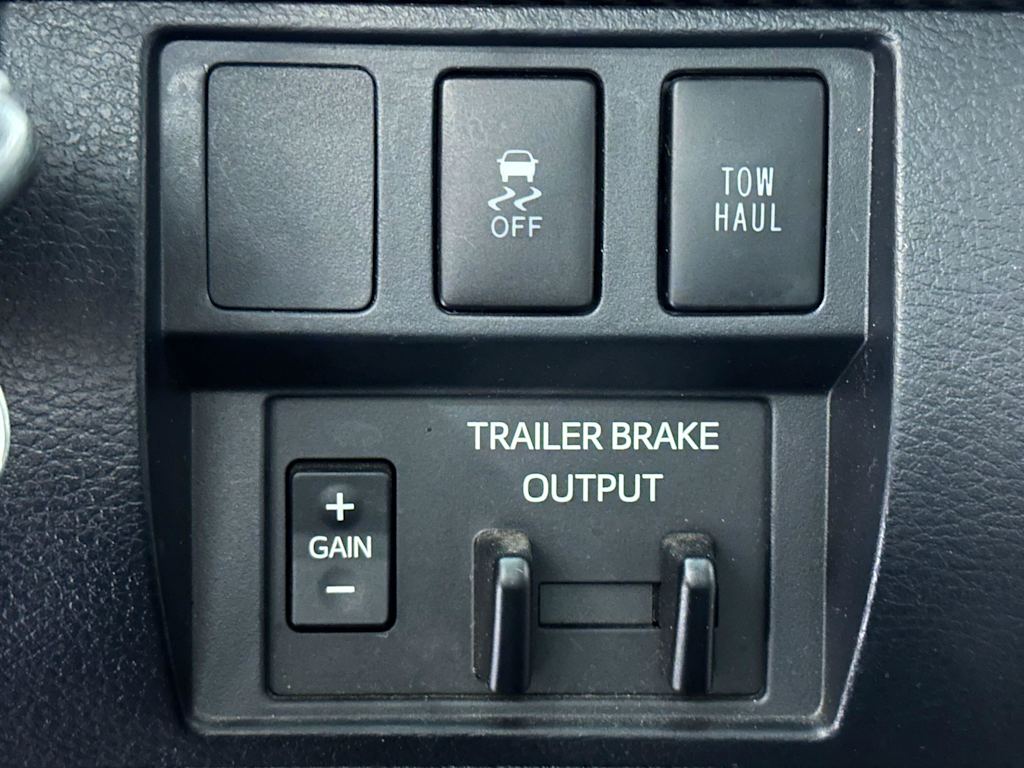 Thumbnail: 2019 Toyota Tundra - 25