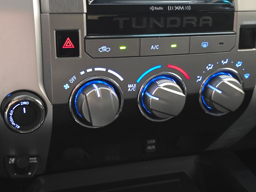 Thumbnail: 2017 Toyota Tundra - 23