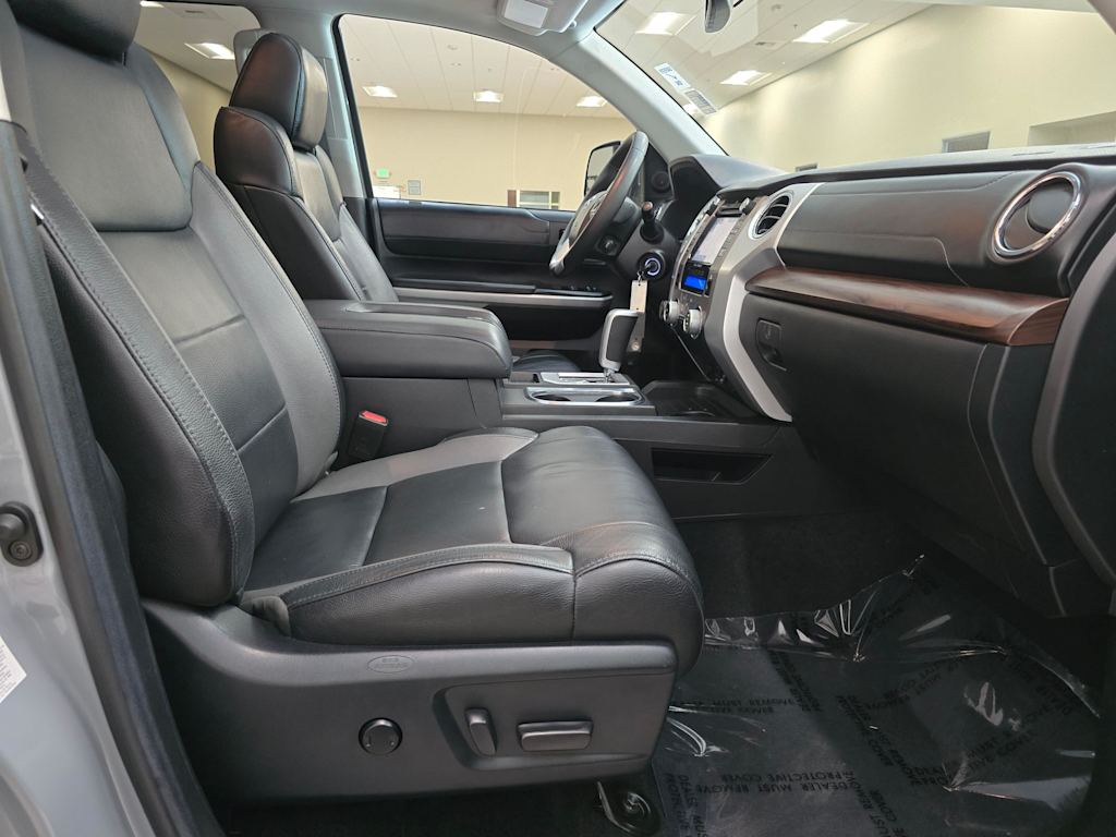 Thumbnail: 2019 Toyota Tundra - 12