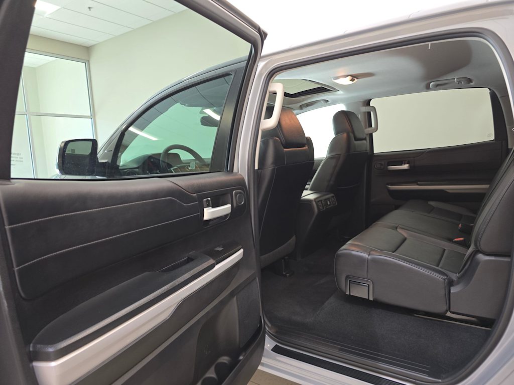 Thumbnail: 2019 Toyota Tundra - 29