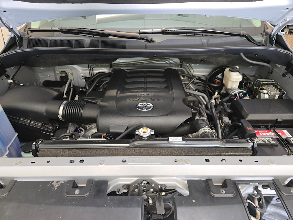 Thumbnail: 2019 Toyota Tundra - 9