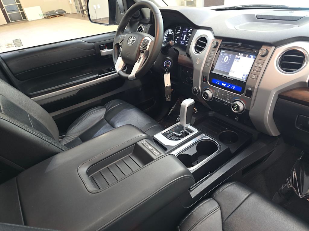 Thumbnail: 2019 Toyota Tundra - 33