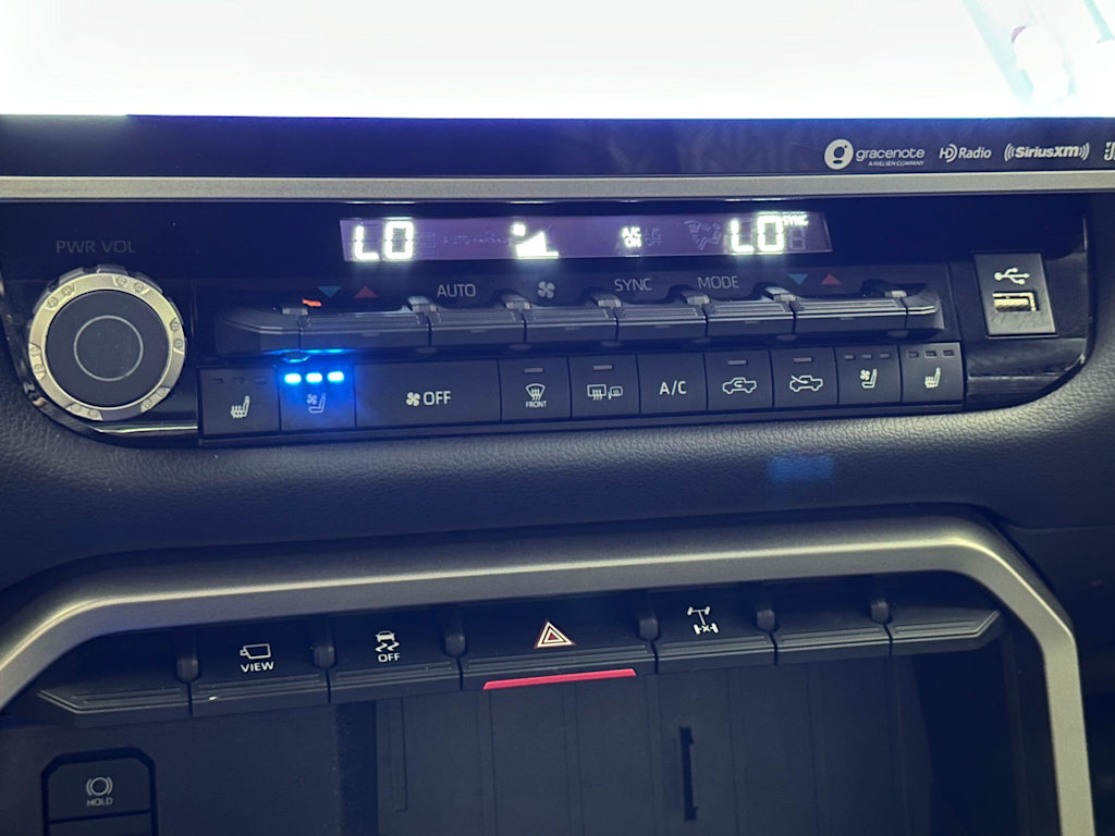 Thumbnail: 2023 Toyota Tundra - 24